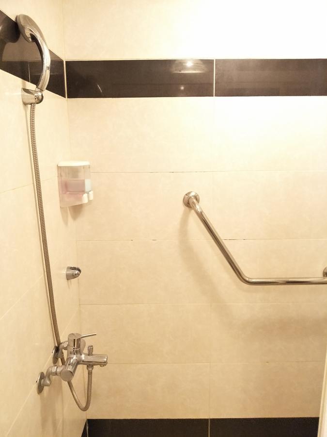 ศูนย์กิจกรรมเยาวชนเจียวบันซานฟู่ซิง Hostel เถาหยวน ภายนอก รูปภาพ