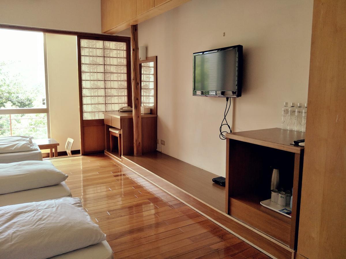 ศูนย์กิจกรรมเยาวชนเจียวบันซานฟู่ซิง Hostel เถาหยวน ภายนอก รูปภาพ