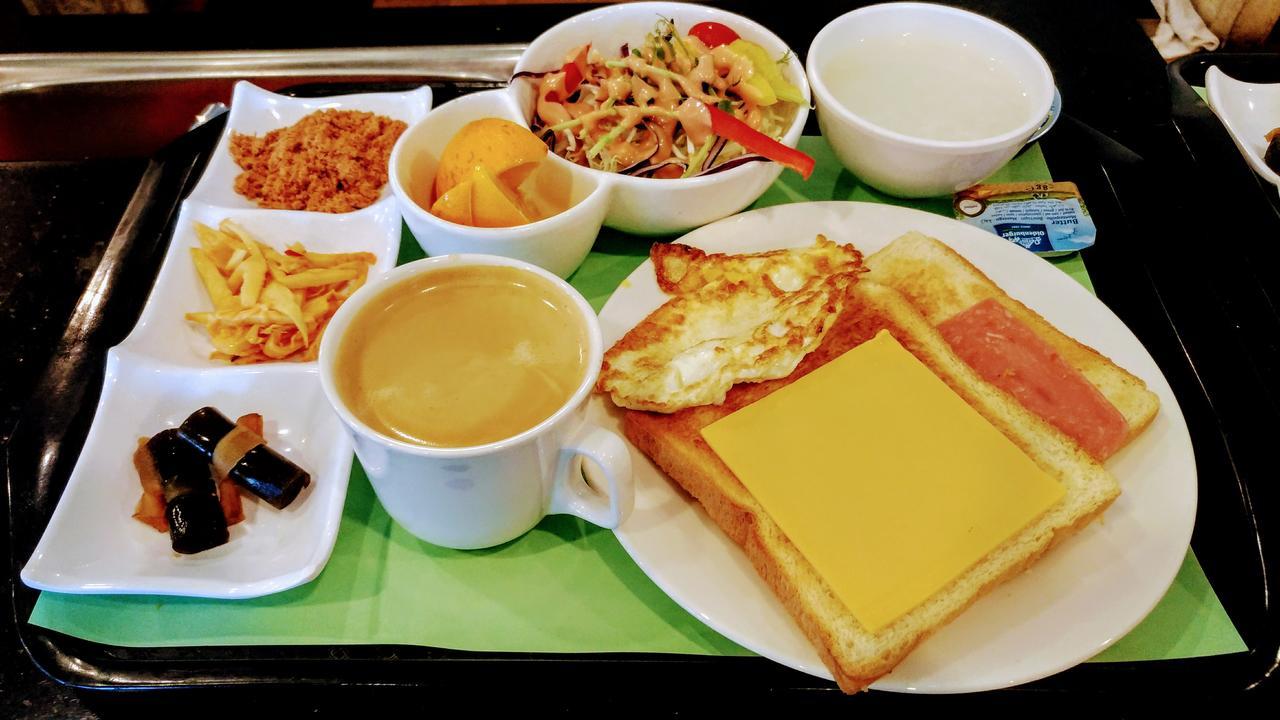 ศูนย์กิจกรรมเยาวชนเจียวบันซานฟู่ซิง Hostel เถาหยวน ภายนอก รูปภาพ